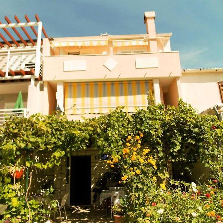 Guesthouse Jenny (Adults Only) Новаля Екстериор снимка